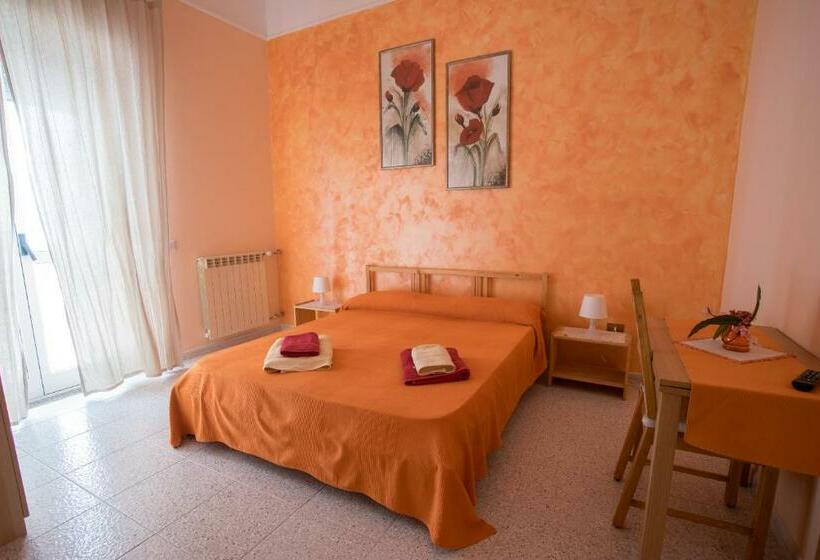 Студио Стандарт с Террасой, Casa Di Bello Affittacamere