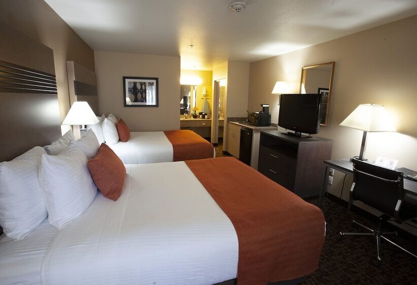 Номер Стандарт, Hawthorn Suites By Wyndham Napa Valley