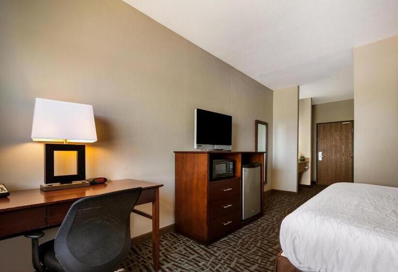 Номер Economy, Surestay Plus Hotel By Best Western Topeka