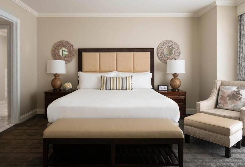 适合残疾人士使用的带超级大床的标准间, The Ritzcarlton Naples, Tiburón