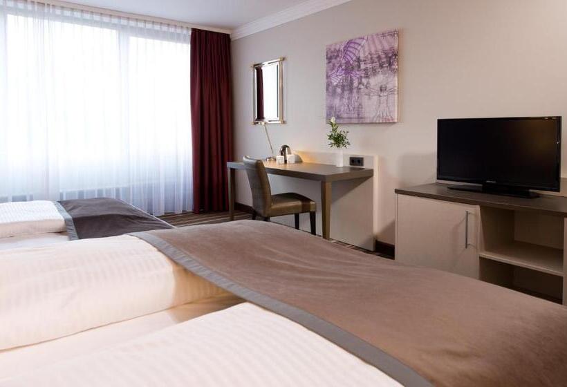 Номер Комфорт, Leonardo Hotel Mönchengladbach