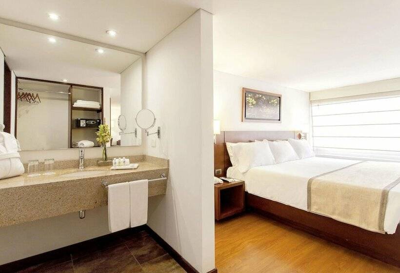 스위트, Radisson Bogota Metrotel