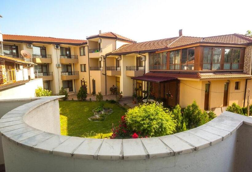 Апартаменты 1 Спальня, Ravda Bay Guest House