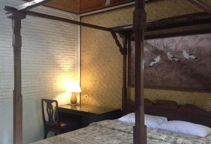 Номер Стандарт, Dewa Bharata Bungalows Candidasa