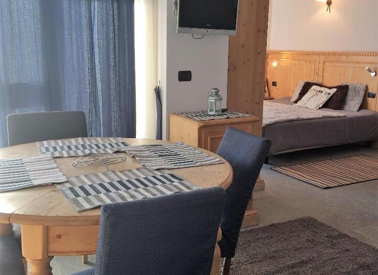 Apartamento 1 Dormitório, Chalet Weal