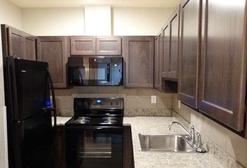 장애인을 위한 스위트, Best Western Plus The Inn At Hells Canyon