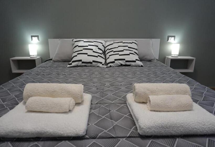 اتاق استاندارد با بالکن, Apulia Rooms Bari