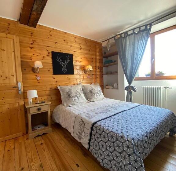 Номер Стандарт, Auberge De La Foret