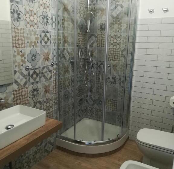 اتاق سوپریور سه تخته, Casa Malo