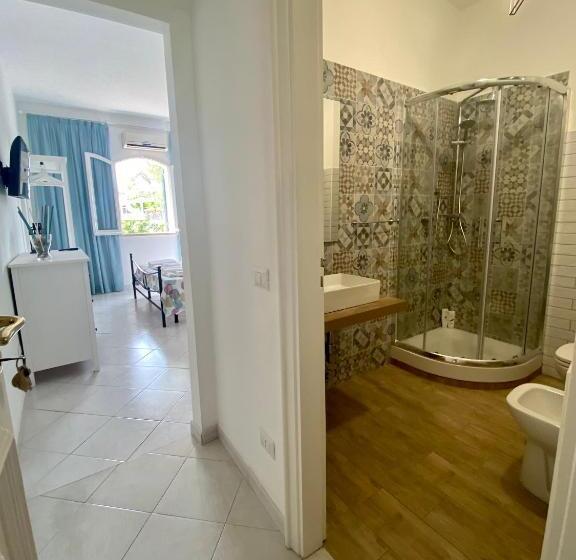 اتاق سوپریور سه تخته, Casa Malo