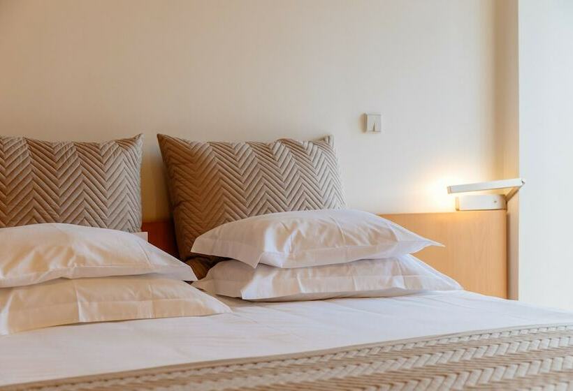 Номер Стандарт Вид на Гольф, Axis Ponte De Lima Golf Resort