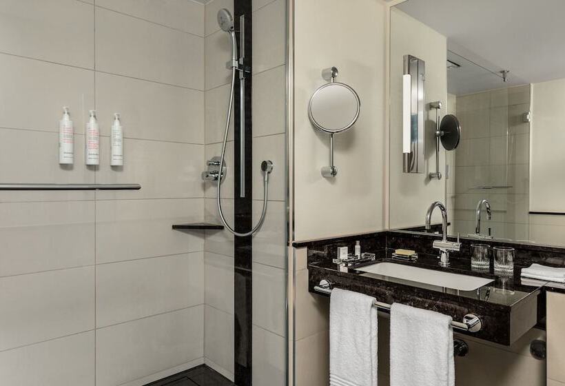 اتاق استاندارد با 2 تخت دوبل, Berlin Marriott