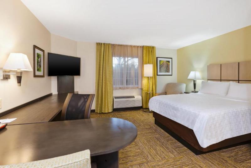 Студия Стандарт, Candlewood Suites Huntersville Lake Norman Area, An Ihg