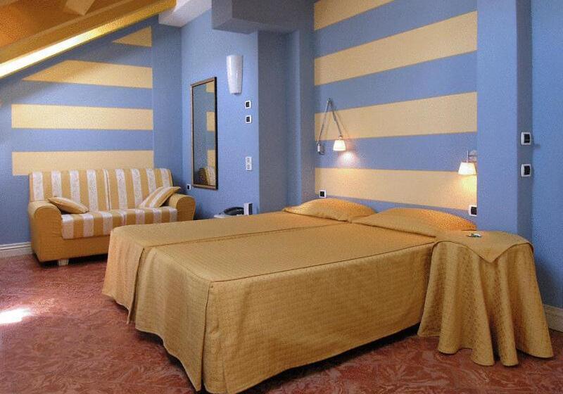 Superior room with lake view, Cannobio