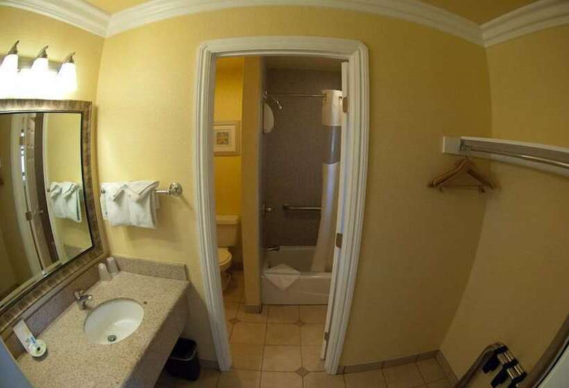 Quarto Estandar 2 Camas Casal, Deer Haven Inn