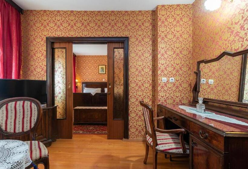 스위트, Heritage Hotel Pasike