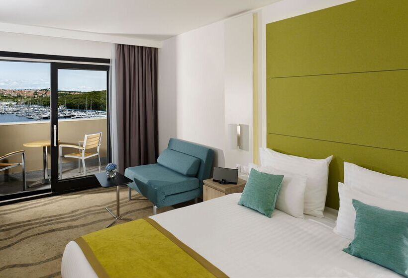 带观景的高级间, Park Plaza Histria Pula