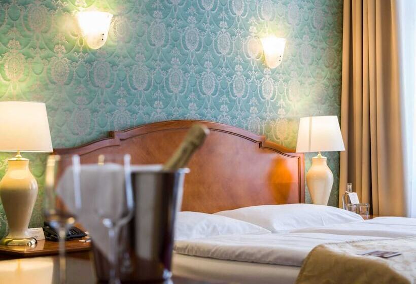 Quarto Estandar, St George   Czech Leading Hotels