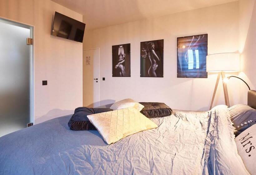 Chambre Deluxe King Size, T Convent 2.0