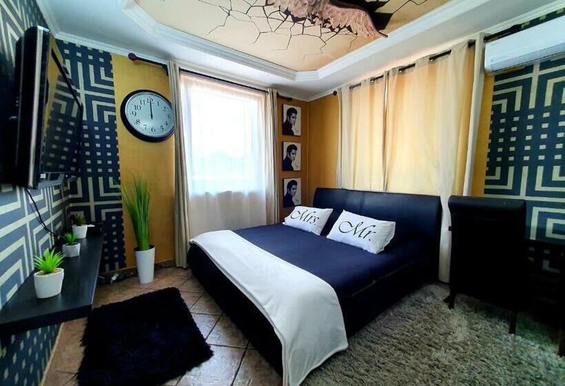 Delüks Oda, Airport Luxury Apartman 42