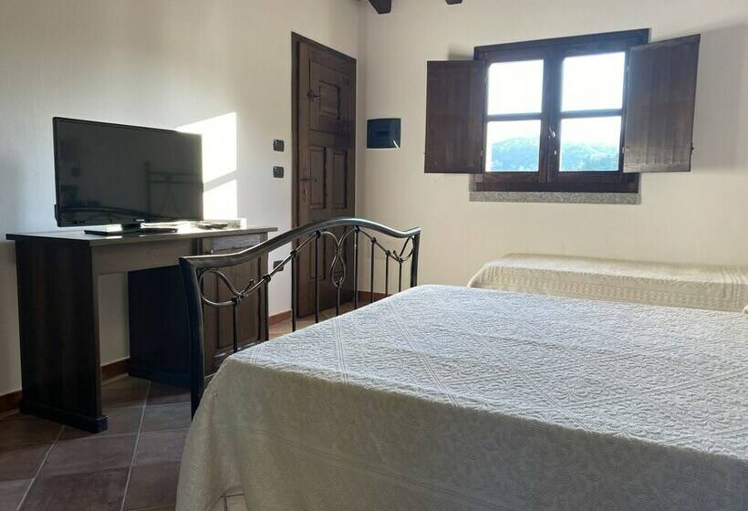اتاق استاندارد, Li Paduleddi Country Guest House
