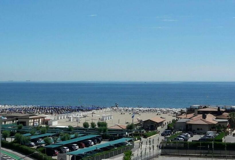 Escritório Estandar Vista Mar, Albamarina Residence