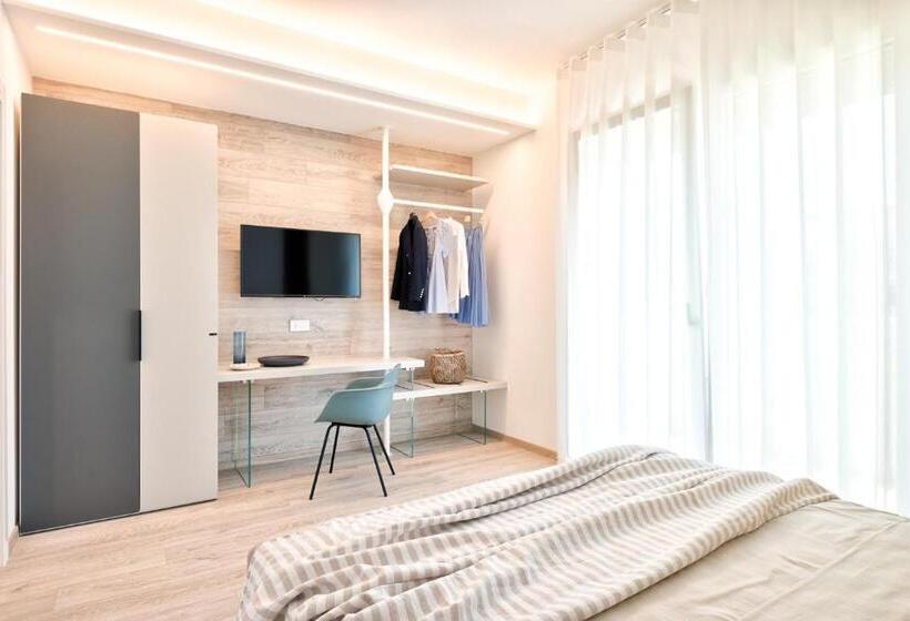 Apartamento 1 Dormitório, Albamarina Residence