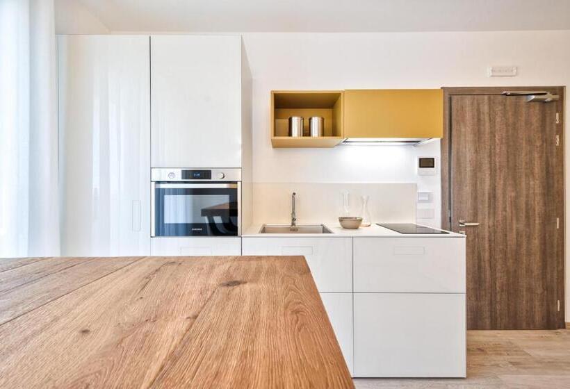 Apartamento 1 Dormitório, Albamarina Residence