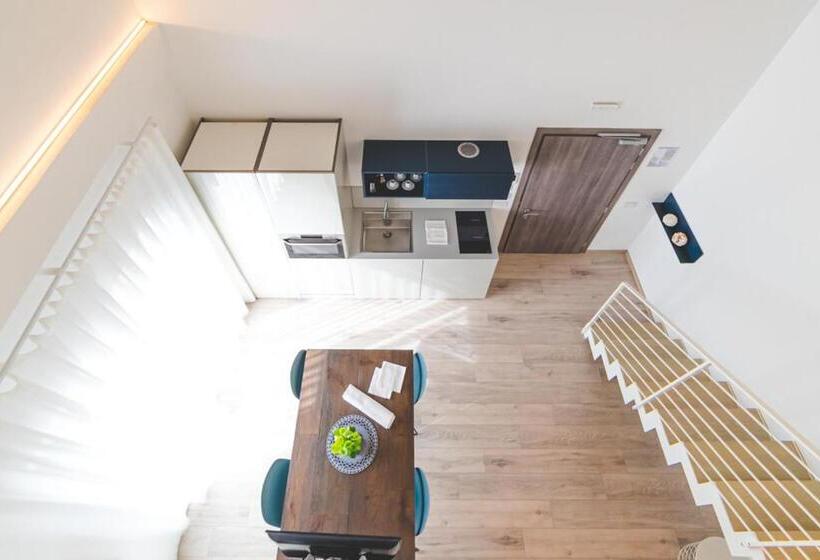 Apartamento Dúplex 1 Dormitório, Albamarina Residence