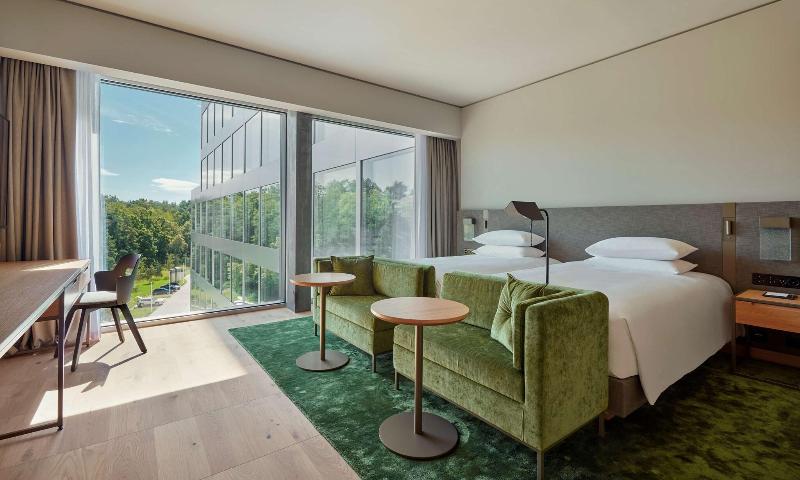اتاق استاندارد, Hyatt Regency Zurich Airport Circle