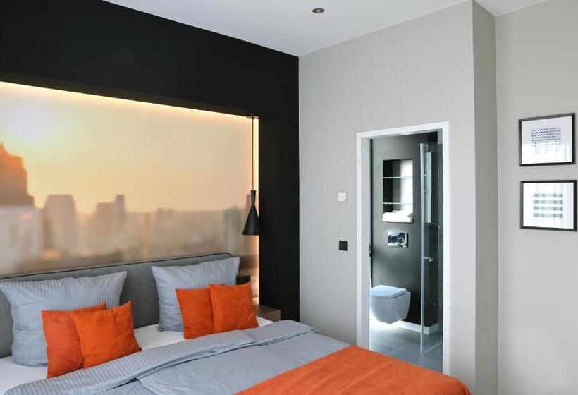 Студия Классика, Juststay Grevenbroich Hotel & Apartments