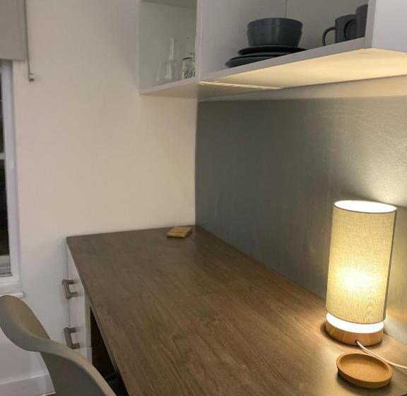标准工作室, Ps Apartments