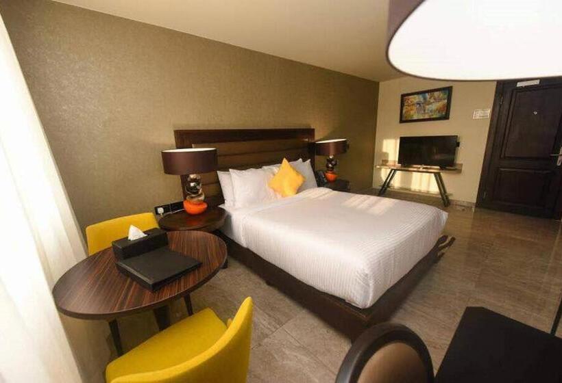 اتاق لوکس, The Palms By Eagles Accra