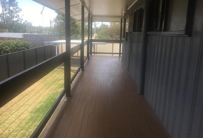 标准间, Amble Inn