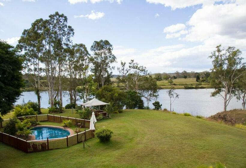 带特大床的豪华房间, Clarence River Bed & Breakfast