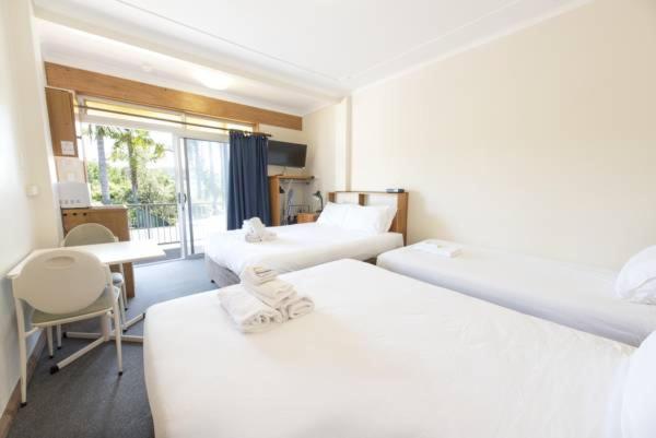 家庭间, Gosford Inn Motel