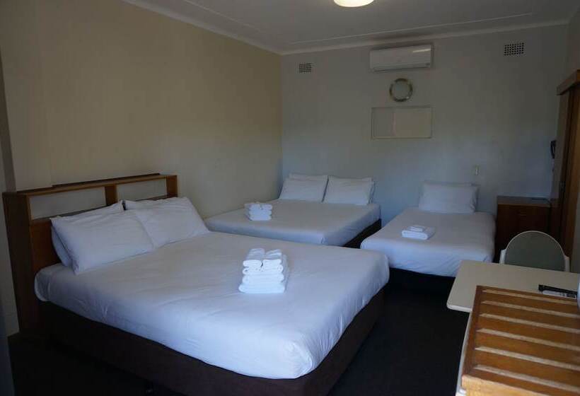 Семейный Номер, Gosford Inn Motel
