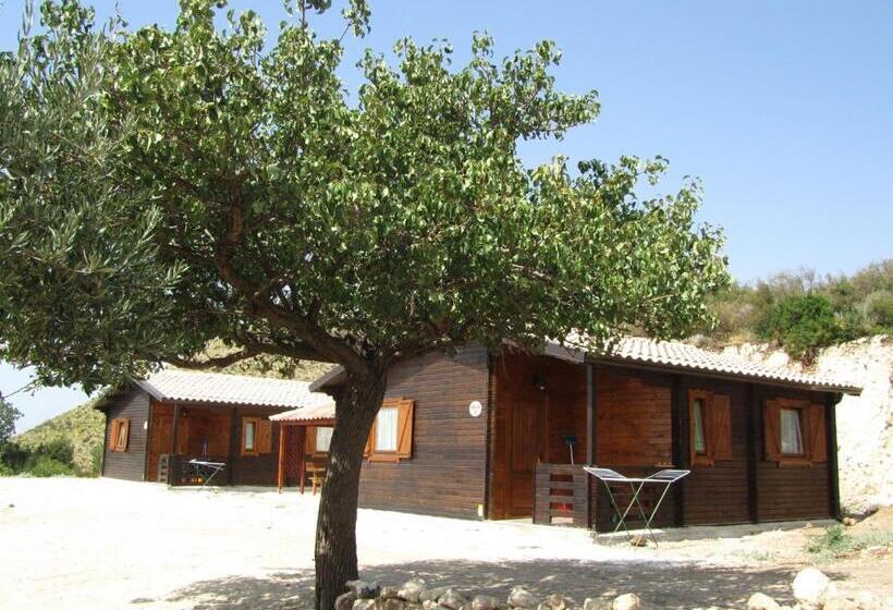 בונגלו סטנדרט 2 חדרי שינה, Agriturismo Timpa Del Sole