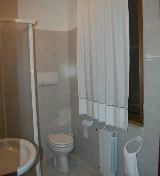 غرفة قياسية, La Mimosa