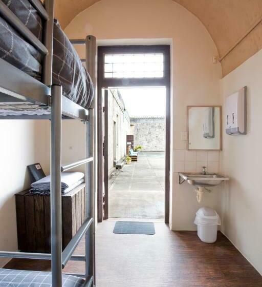 스탠다드 룸 2층 침대, The Old Mount Gambier Gaol
