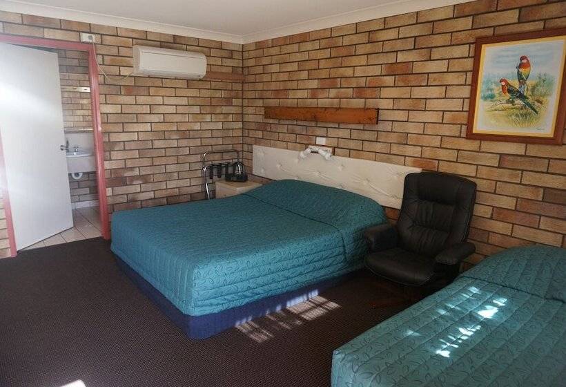 标准间, Miles Outback Motel