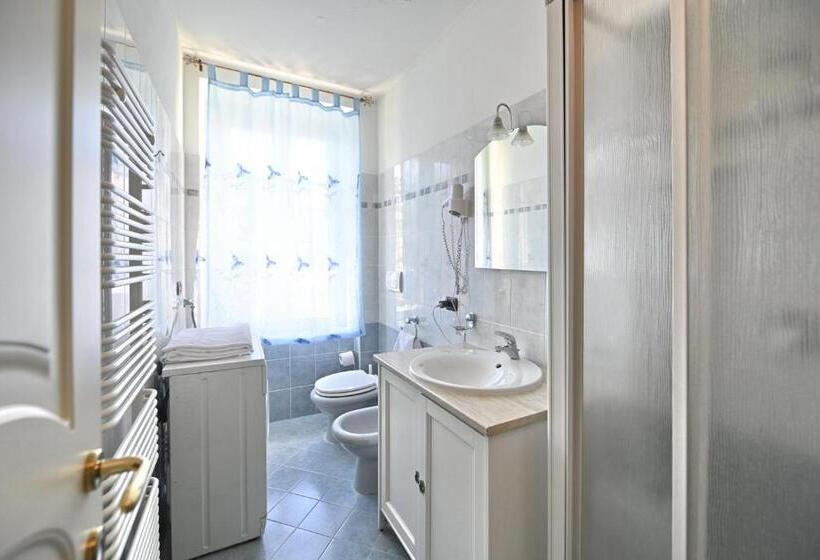 Номер Стандарт Трехместный, Residenza Villa Maria