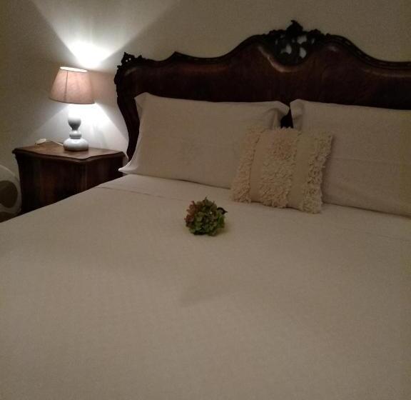 Номер Стандарт, Petalo Rosso B&b