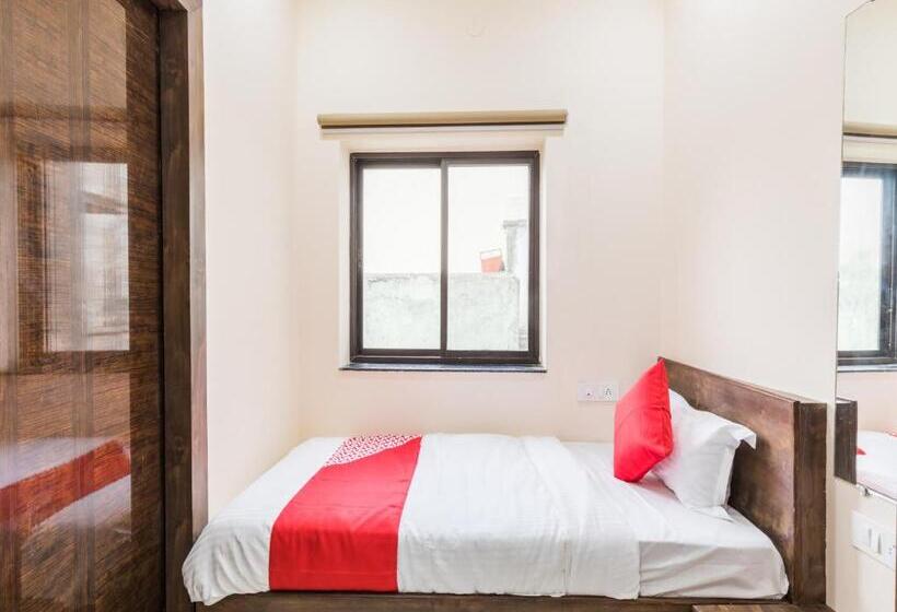 Номер Deluxe Кровать Кинг, Amrit Hotel, Bhopal