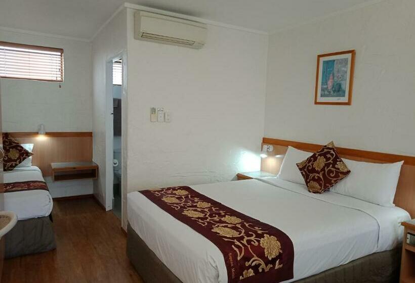 Номер Стандарт, Espana Motel