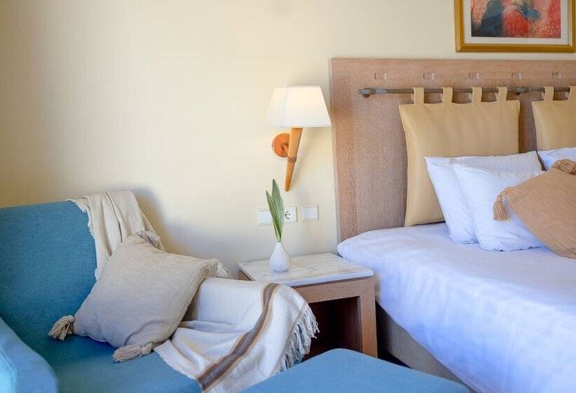 اتاق استاندارد, Giannoulis   Santa Marina Plaza