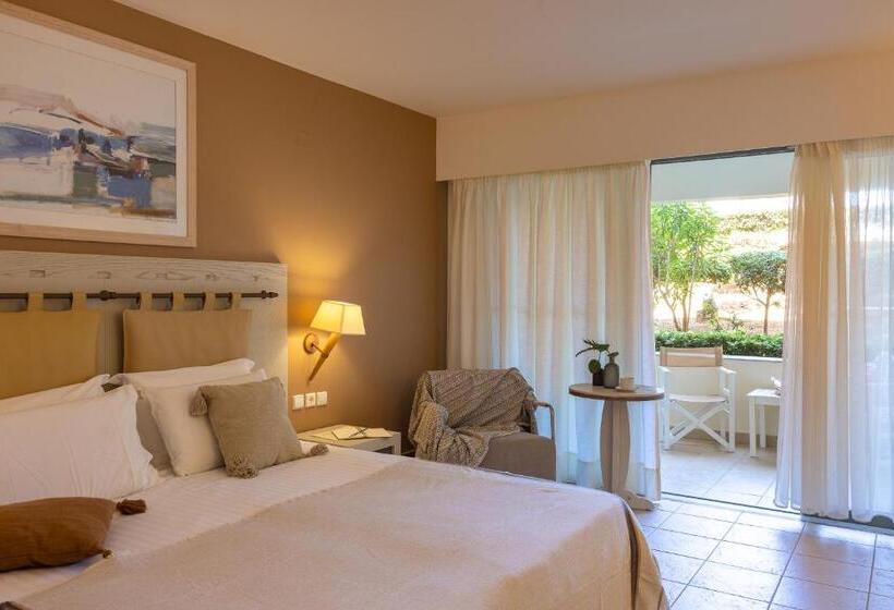 اتاق اکونومی, Giannoulis   Santa Marina Plaza