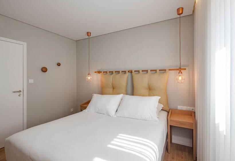 Habitación Superior, The Rex