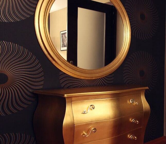 豪华套房, Tirana International Hotel & Conference Center