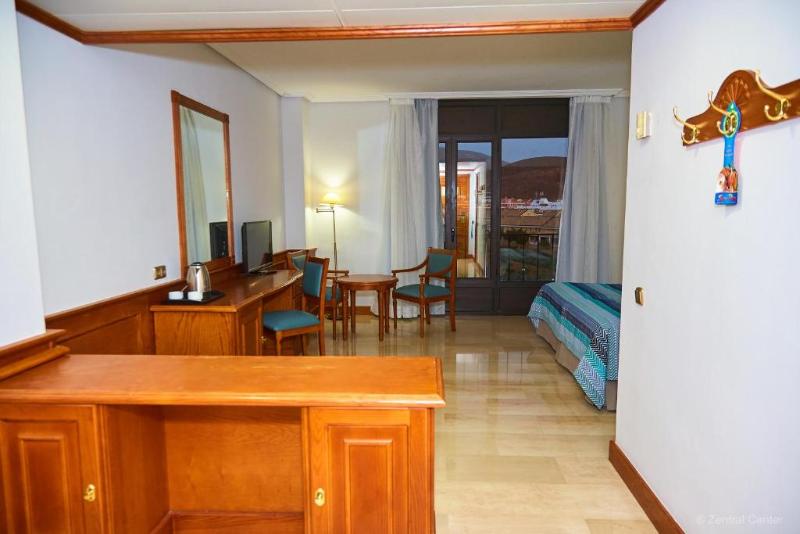 Номер Стандарт Трехместный, Zentral Center  Adults Only